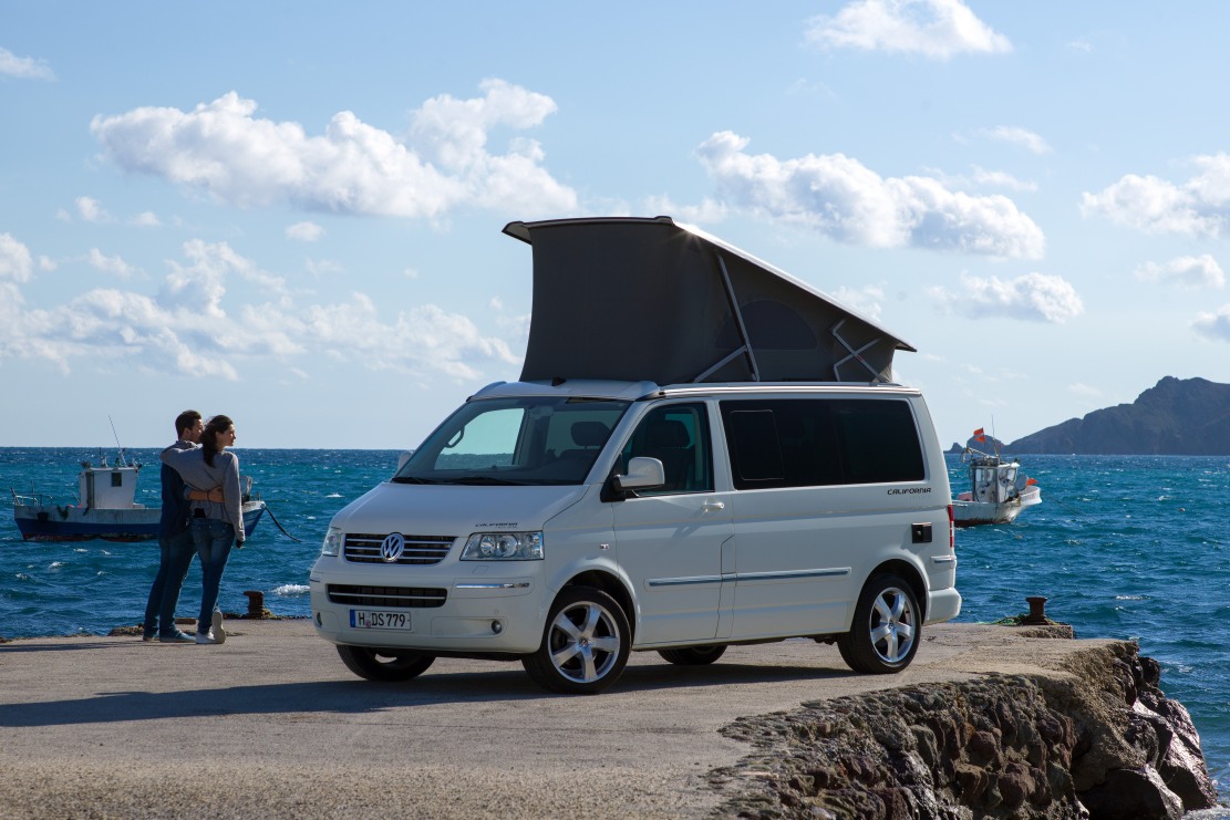 Volkswagen T5 Multivan Interieur-Tuning und Panel-Overlays – Artikel und  News über Tuning